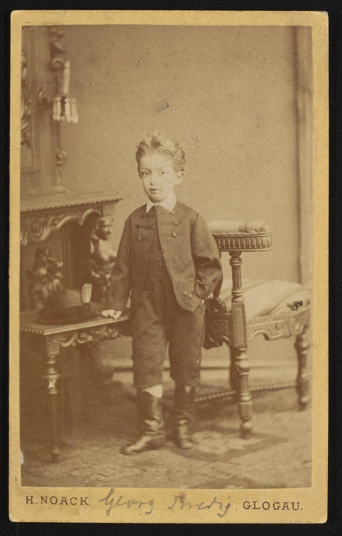 Portrait of young Georg Bredig - Science History Institute Digital ...