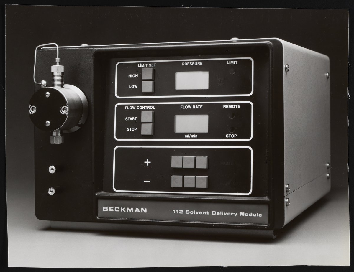 Beckman Solid State Module Beckman Model 112 Solvent Delivery Module - Science History Institute ...