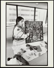 Emeteria Rios Martinez demonstrating yarn painting