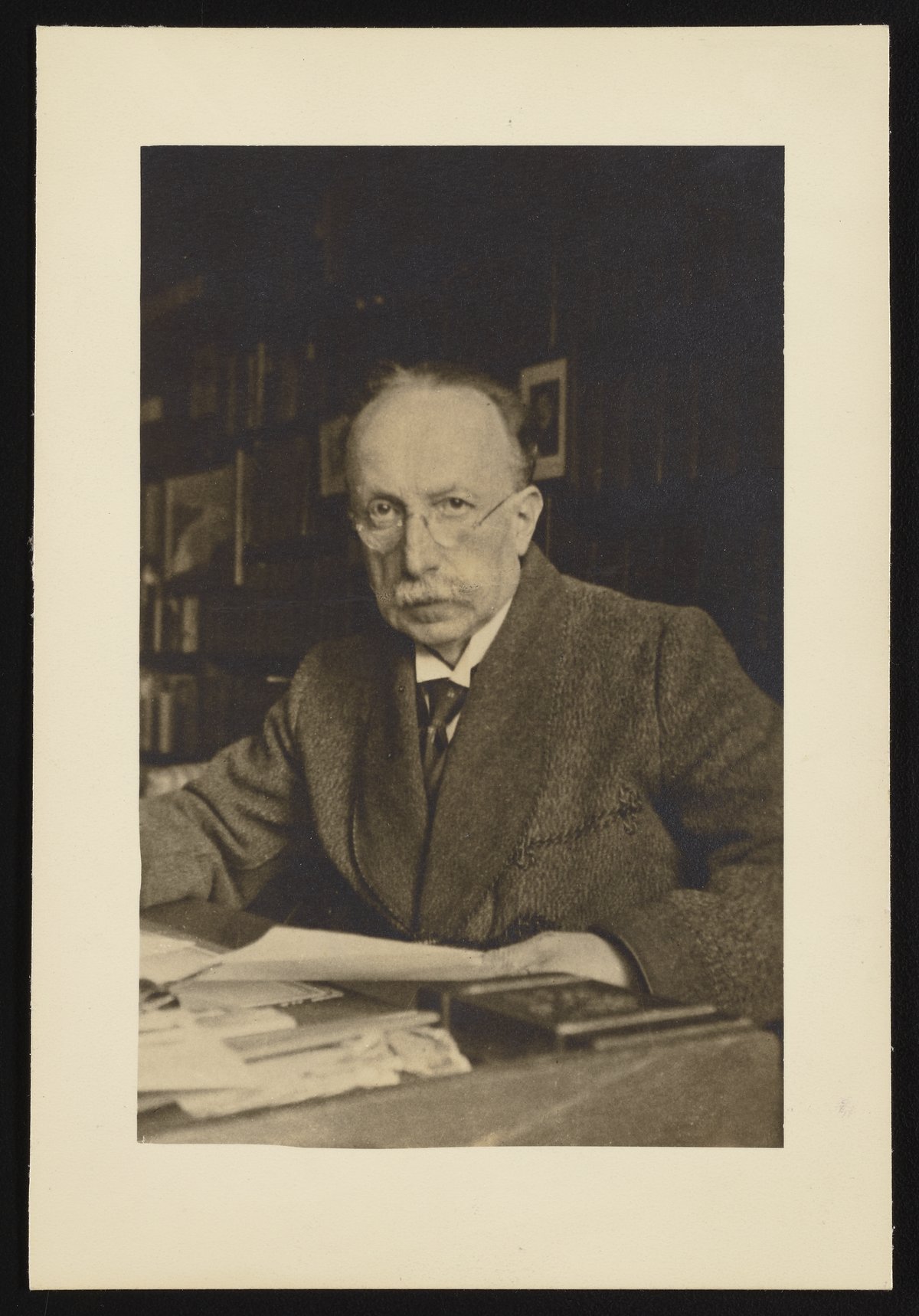 Portrait of Georg Bredig - Science History Institute Digital Collections