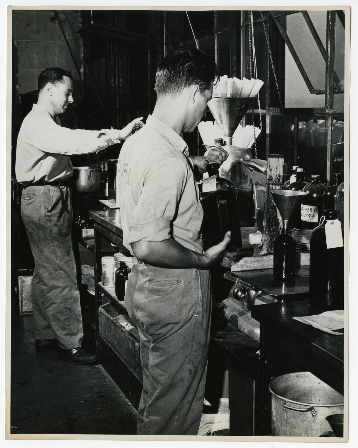 Production Compounding - Science History Institute Digital Collections