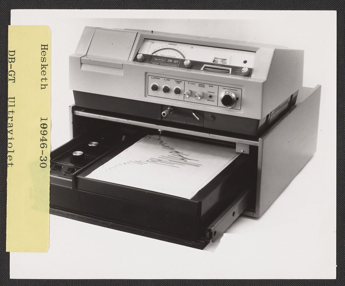 Beckman Model DB-GT ultraviolet spectrophotometer - Science History ...