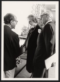 Prime Minister Margaret Thatcher's visit to the Medical Research Center Laboratory, 1980
