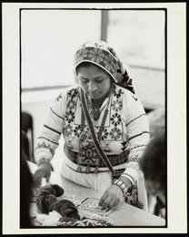 Emeteria Rios Martinez yarn painting